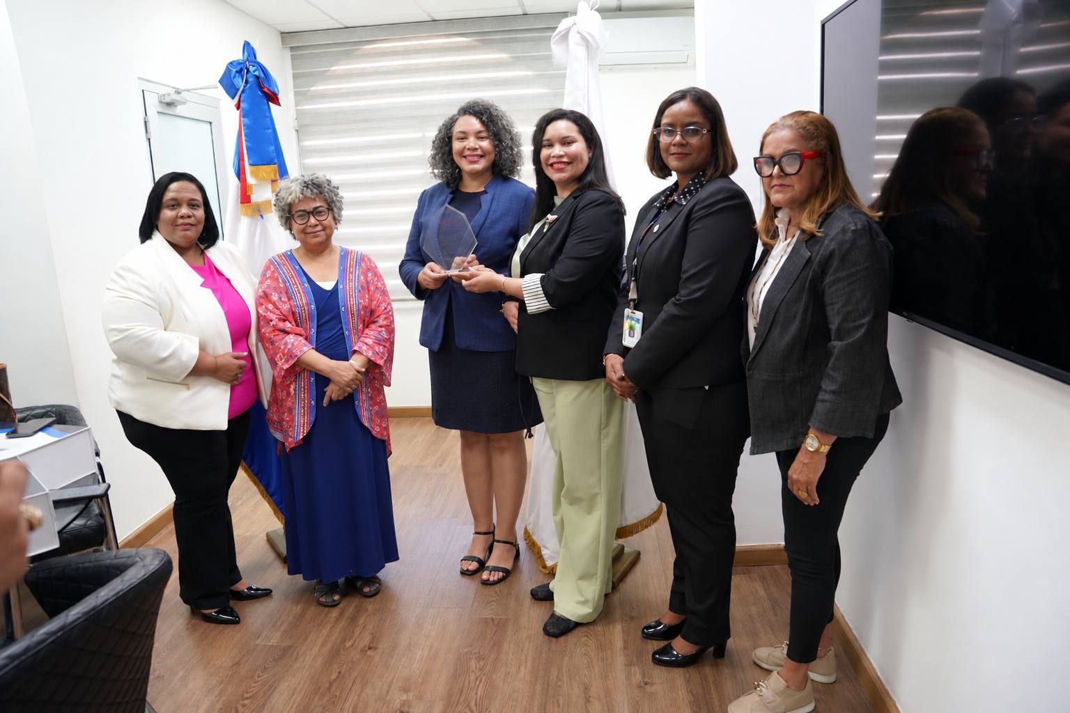 El Ministerio de la Mujer premia a los Centros Tecnológicos Comunitarios.